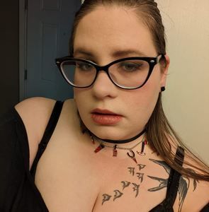 Meet your Posher, Kiya